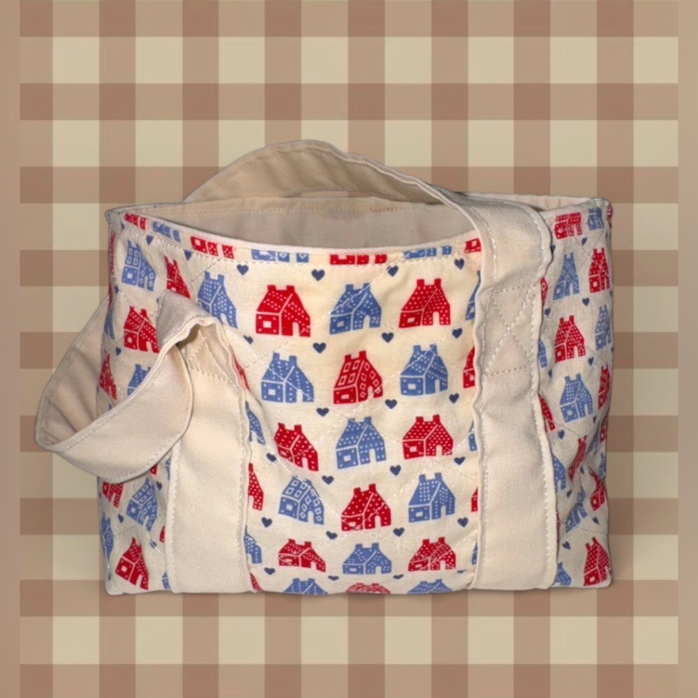 Quilted Tote Bag with Red and Blue House Print